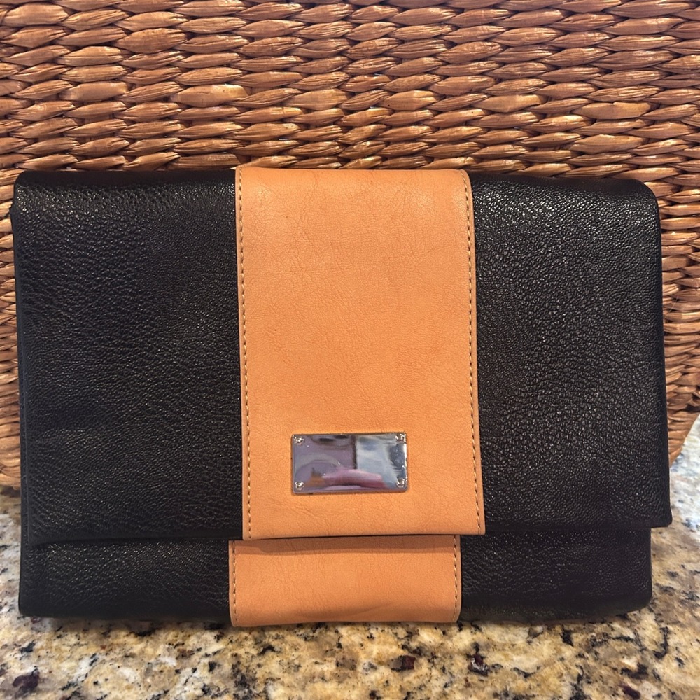 Black Tan Leather Clutch Wallet‎ Evening Bag Envelope Style Snap Closure